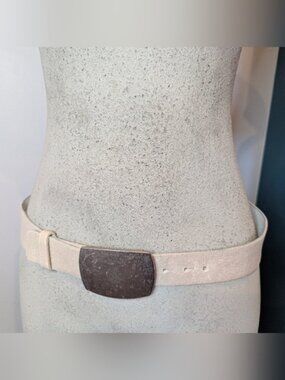 Vintage Y2K leather hip Belt Ivory silver buckle Made In Canada Sz S oversized